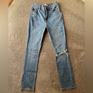 Abercrombie & Fitch 90s Slim Straight Ultra High Rise Jean…Size 25/0 Short